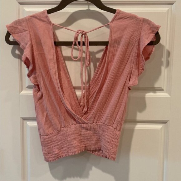 American Threads Blush Top. Ties in back. - Picture 2 of 3